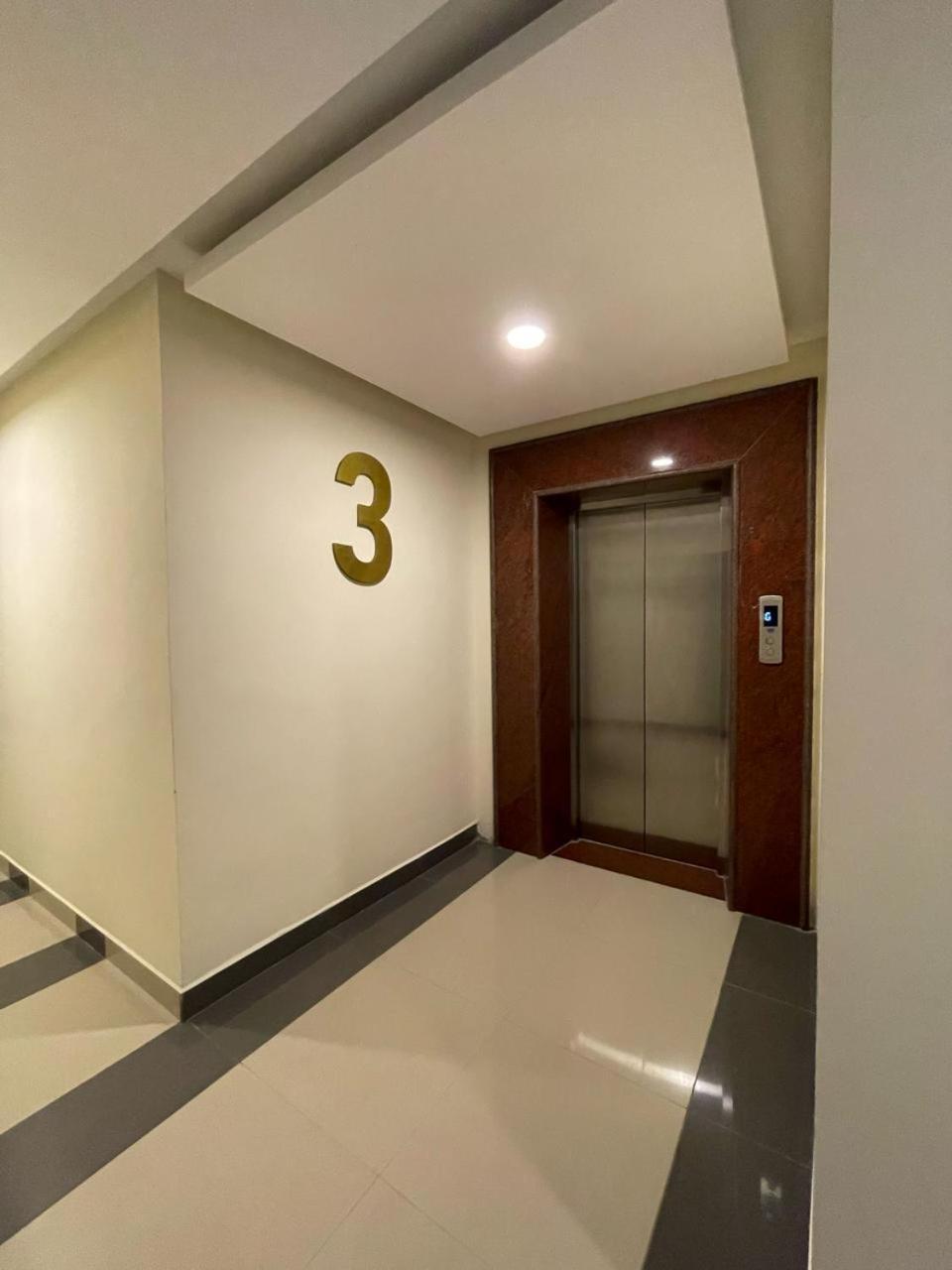 Hotel Deepakam Inn パルガート エクステリア 写真